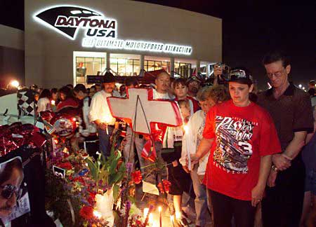 DaytonaUSA.jpg (40651 bytes)